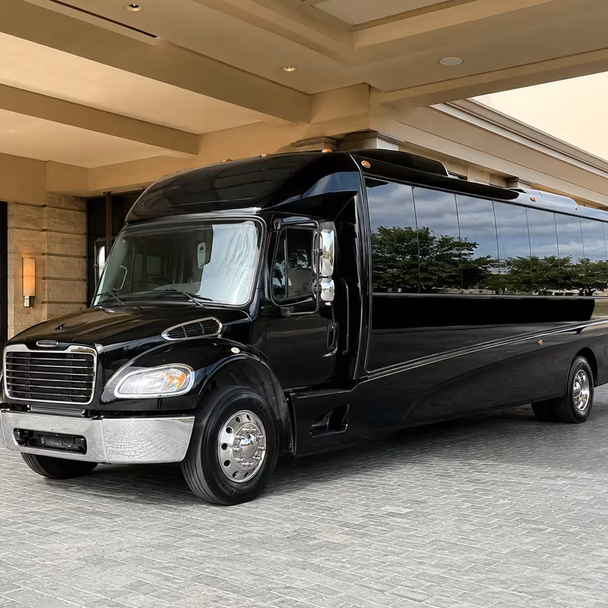 25 passenger minibus